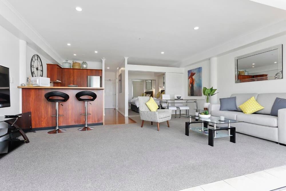Spacious Water-Front Apartment -Princes Wharf 2219 奥克兰 外观 照片