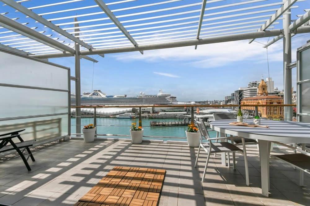 Spacious Water-Front Apartment -Princes Wharf 2219 奥克兰 外观 照片